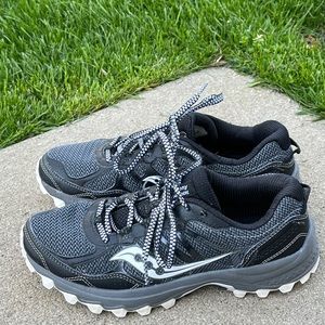 Saucony Women’s Excursion TR11 Trail Running Shoes Size 7 Black & Gray